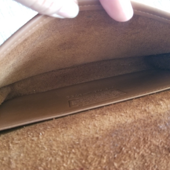 Vintage Coach | Pocket Purse #9755 - Picture 6 of 12